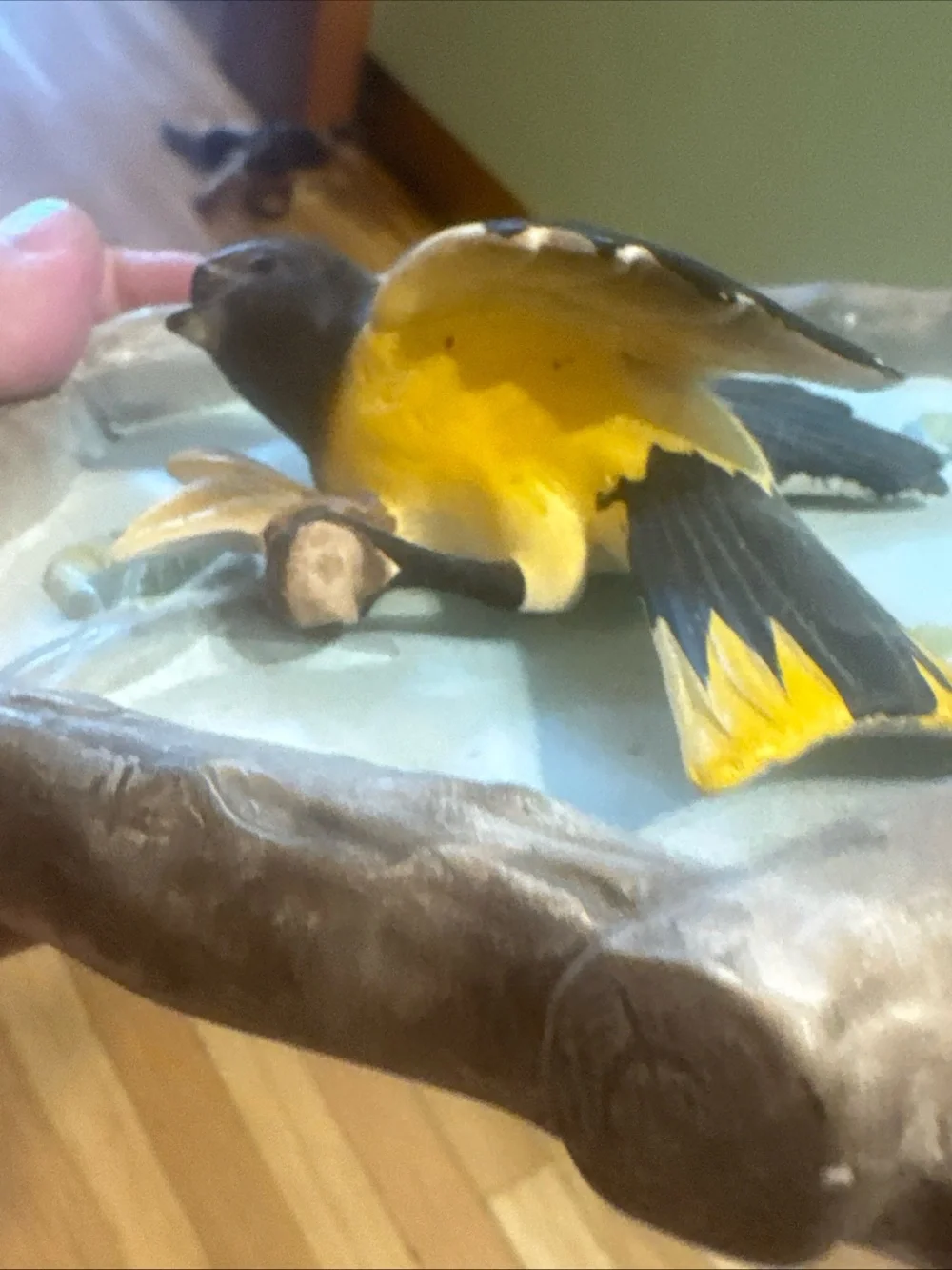 vintage MCM 3D plaster wall plaque Oriole manufactured by Inarco 1962 E-469